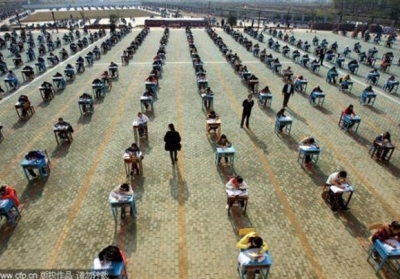 Контрольна у китайській школі. Фото:cfp.cn