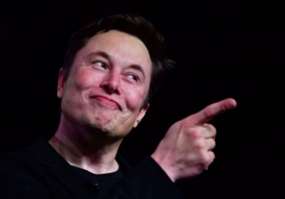 После опроса в Twitter Маск продал часть акций Tesla