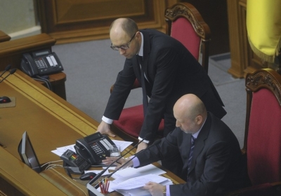 Принятие антикоррупционных законов состоялось благодаря тандему Турчинов-спикер и Яценюк- премьер, - Небоженко 
