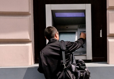 Зіпсований банкомат видав безробітному росіянину півмільйона рублів