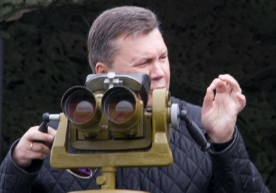 Янукович у Львові стріляв із вогнепальної зброї