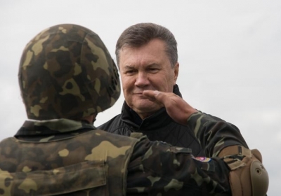 Янукович скасував строкову службу в армії