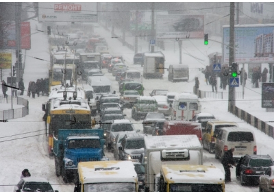 В понедельник в Киев могут ограничить въезд грузовиков, - мэрия