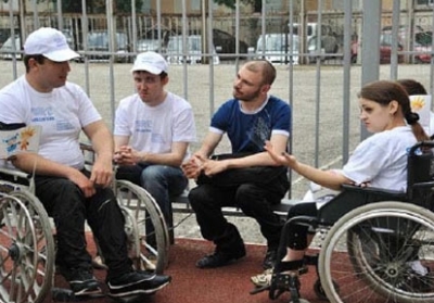 Рада проголосовала за бесплатное доставки инвалидов в реабилитационные центры