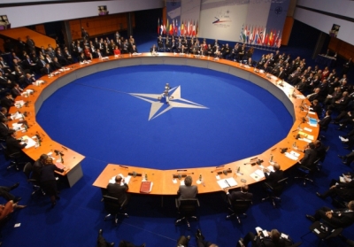 НАТО собирается на специальное заседание через российскую агрессию в Украине