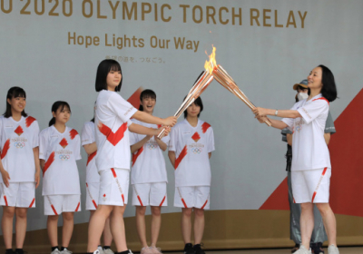 В Токио прибыл Олимпийский огонь