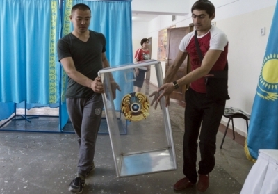 У Казахстані тривають дострокові вибори президента