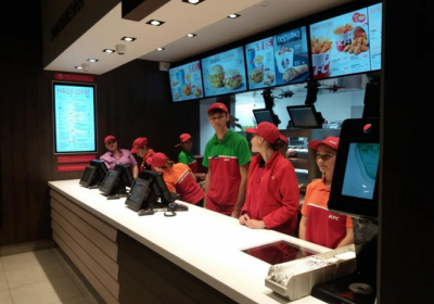 Кто руководит рестораном KFC в Доме профсоюзов?