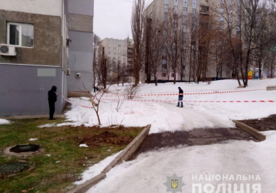 В Харькове мужчины в балаклавах стреляли в полицейского