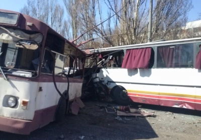 В результате аварии троллейбуса в Киеве пострадали 11 детей - фото