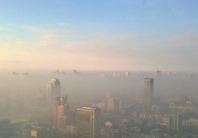 У Києві через туман оголосили підвищений рівень небезпеки