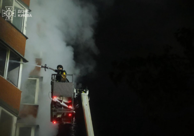 росіяни атакували Київ: палають будинки та загинули люди (оновлено)
