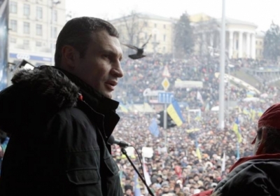 Кличко остался с Януковичем переговорить с глазу на глаз