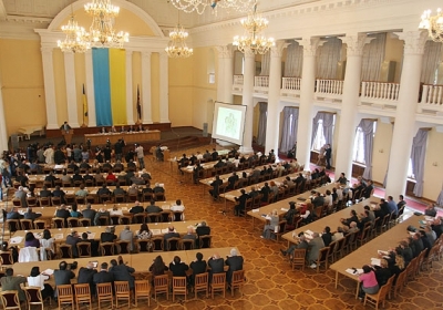 Киев не позднее 30 мая познакомится с мэром и депутатами горсовета 