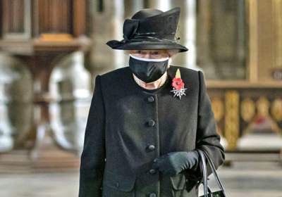 Королева Єлизавета II заборонила одягати військову форму на похорон чоловіка 