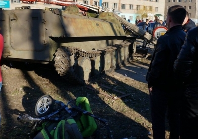 У Костянтинівці через ДТП за участю військових почалися заворушення, - відео