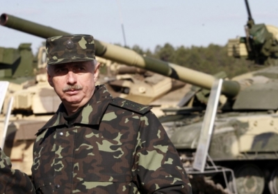 Міністр оборони намагається викликати довіру мешканців Донбасу до дій армії