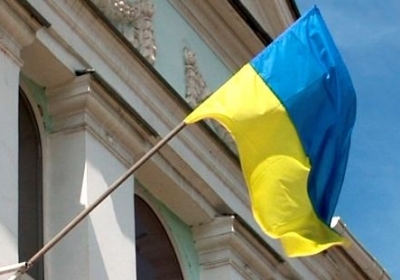 Татары вывесили украинский флаг на здании Меджлиса в Севастополе 
