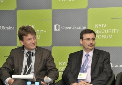 Володимир Макуха (праворуч). Фото: ksf.openukraine.org