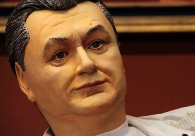 Подарки политиков диктатору Януковичу