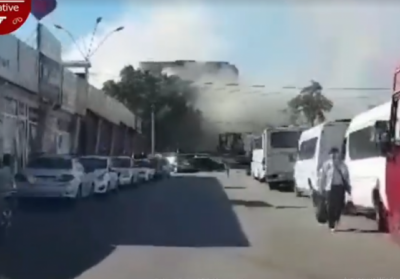 В Киеве произошел пожар в здании бывшего кинотеатра 