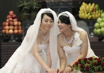 В Японии зарегистрировали первые однополые союзы