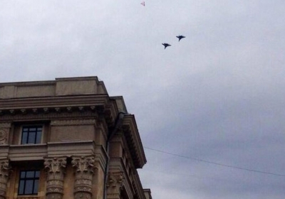 В небе над Харьковом замечено два украинских истребителя 