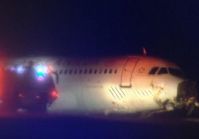В Канаде неудачно приземлился самолет: 25 пассажиров пострадали, - видео