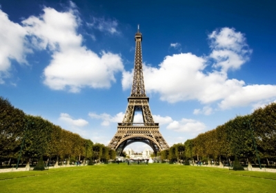 Во Франции разоблачили мужчину, который готовился взорвать Эйфелеву башню и Лувр