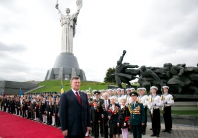 Янукович подарував ветеранам обіцянку про збільшення пенсій