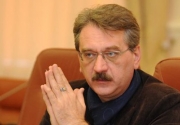 Все под контролем, правительство будет работать в обычном режиме, - пресс-секретарь Азарова
