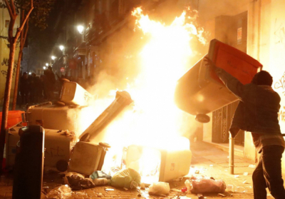 В Мадриде произошли беспорядки после смерти уличного торговца