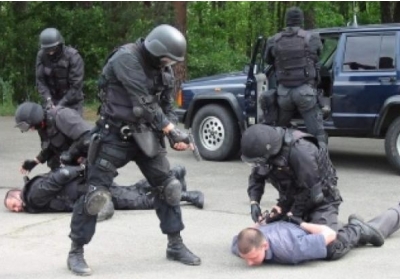 Правоохранители задержали группу мародеров в Марьинке