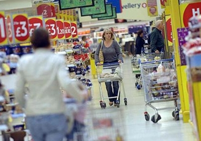 Італійські супермаркети віддаватимуть бідним їжу, яку не продали