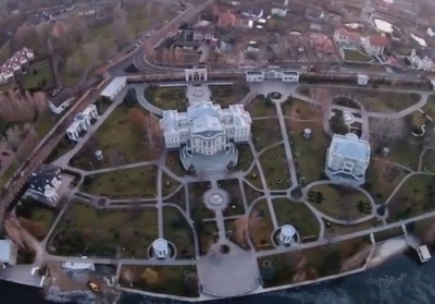 В сети опубликовали видео роскошного имения Порошенко