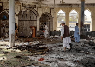Смертник совершил теракт в мечети в Афганистане - более 40 погибших