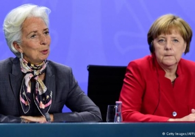 Меркель и Лагард требуют решительной борьбы с коррупцией в Украине
