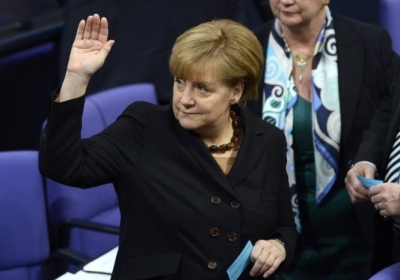 Меркель заверила Тимошенко, что Германия не оставит Украину одну