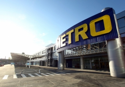 METRO закрыл магазины в Симферополе и Севастополе