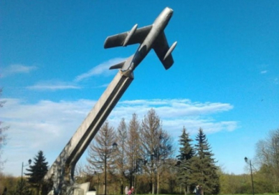 В Тернополі продадуть радянський літак МіГ-17 на потреби ЗСУ