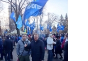 Скандальный российский депутат, который борется против геев и Мадонны, приехал на антимайдан