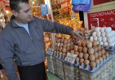 Магазини Києва ввели обмеження на продаж яєць