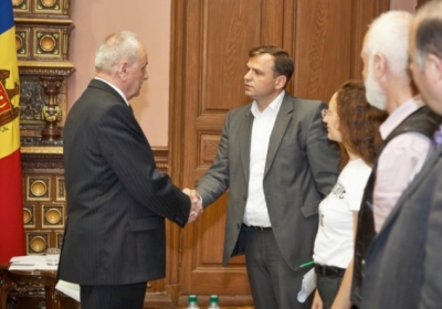 Николае Тимофти с оппозицией. Фото: presedinte.md
