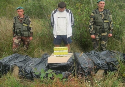 Україна розповсюджує найбільше контрабандних цигарок у світі