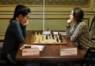 Мария Музычук уступила шахматной короной Хоу Ифань
