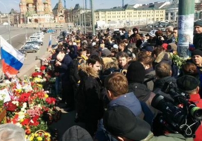 40 днів після вбивства Нємцова: у Москві провели акцію 