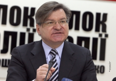 Тимошенко не виїде в Німеччину, якщо з неї не знімуть всі звинувачення 