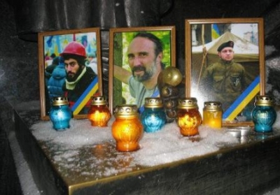 Рік тому на Майдані від куль снайпера загинули Сергій Нігоян та Михайло Жизневський