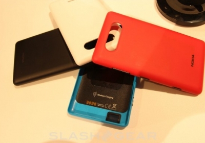 Nokia пропонує власникам Lumia 820 самим друкувати корпуси до телефону