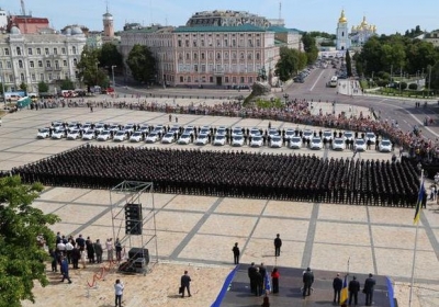 У центрі Києва нова патрульна поліція склала присягу